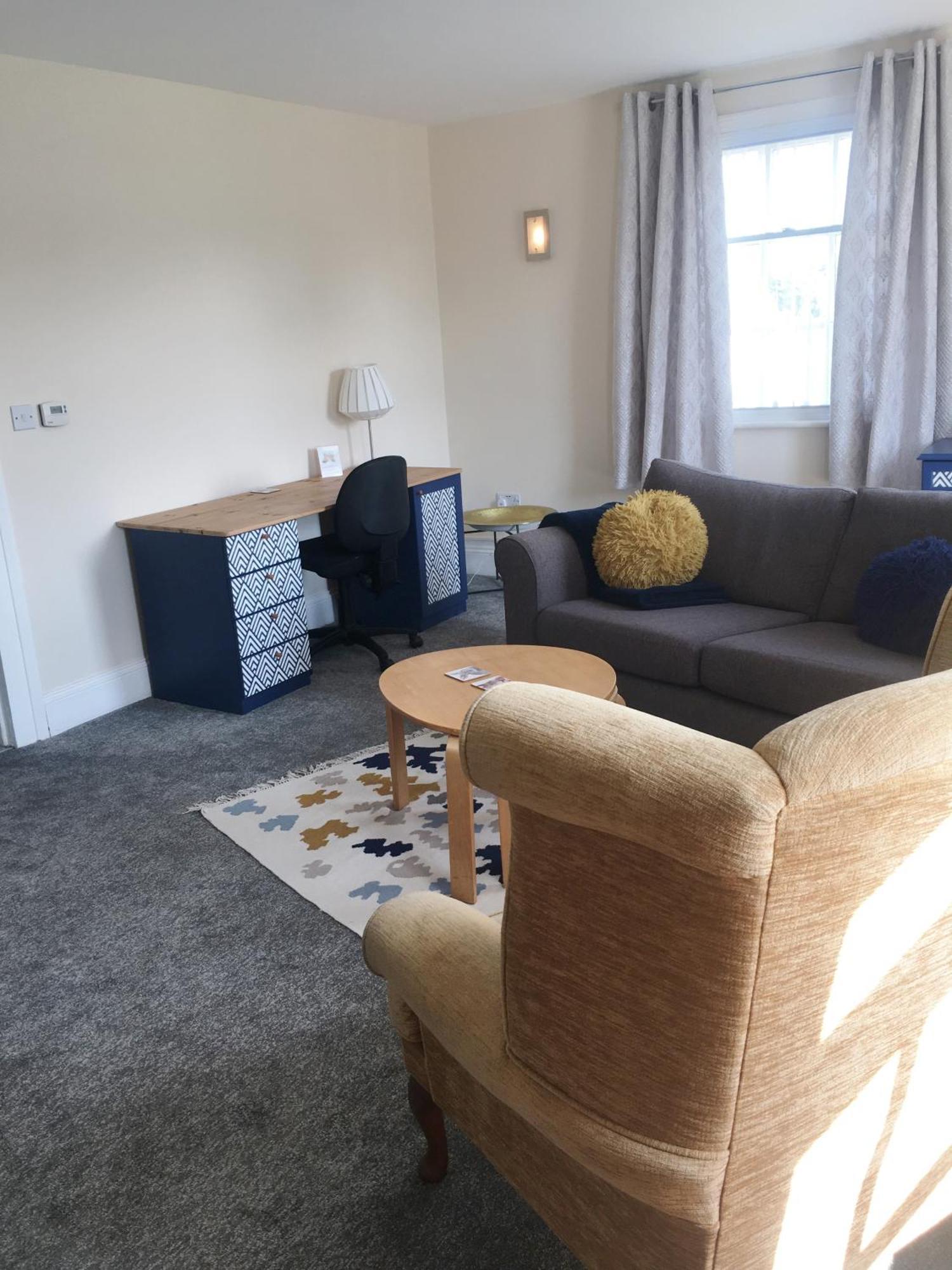 Cosy Apartments At Peel House 特伦特河畔伯顿 外观 照片